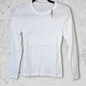 Old Navy • basic long sleeve
